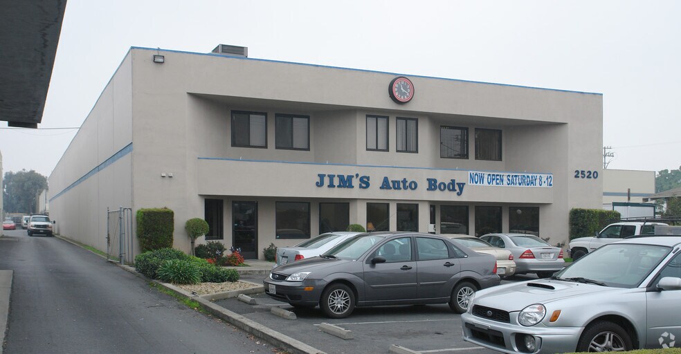 2520 Monument Blvd, Concord, CA à vendre - Photo de l’immeuble – Image 2 sur 3