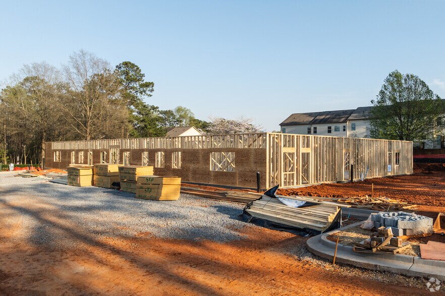 285 Old Peachtree Rd NW, Suwanee, GA à vendre - Photo principale – Image 2 sur 5