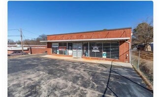 Plus de détails pour 305 W Harden St, Graham, NC - Local commercial à vendre
