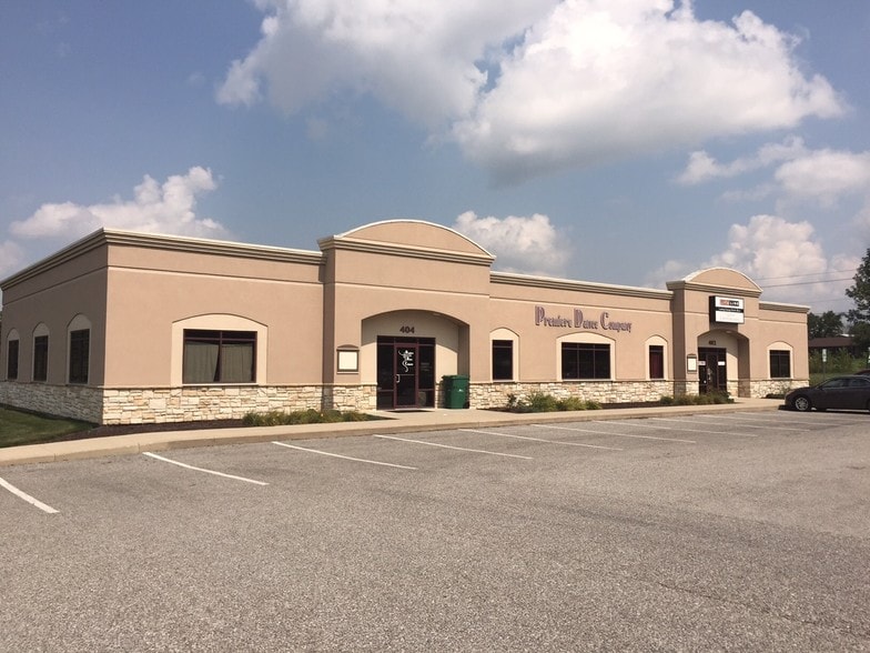 402-404 S Scott Rd, Fort Wayne, IN à vendre - Photo principale – Image 1 sur 7