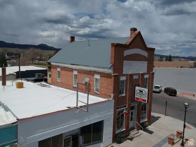 95 N Main St, Panguitch, UT à vendre - Aérien – Image 2 sur 41