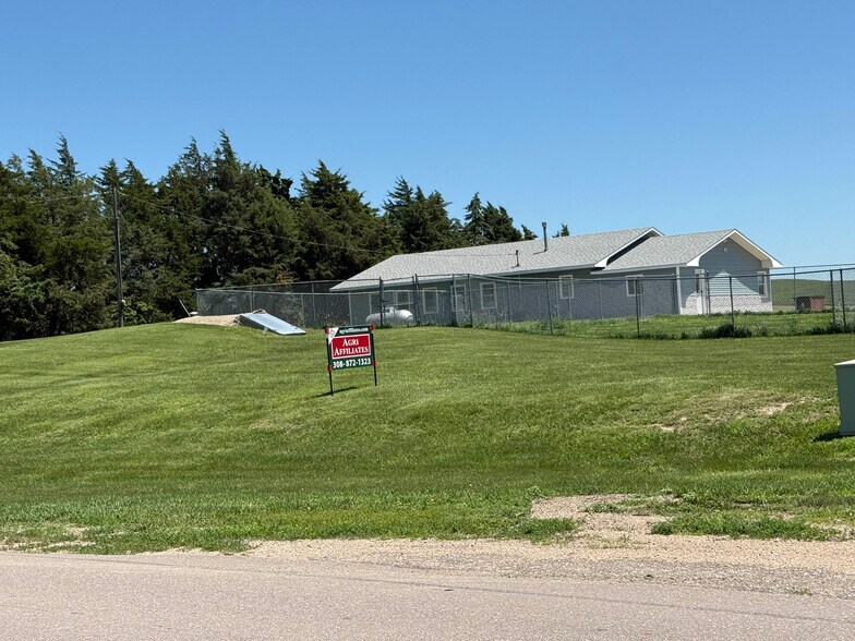 44003 Road 801, Broken Bow, NE à vendre - Photo de l’immeuble – Image 1 sur 15