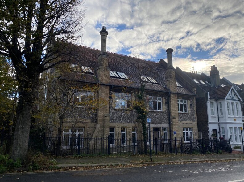 36 Montefiore Rd, Hove à vendre - Photo de l’immeuble – Image 3 sur 6