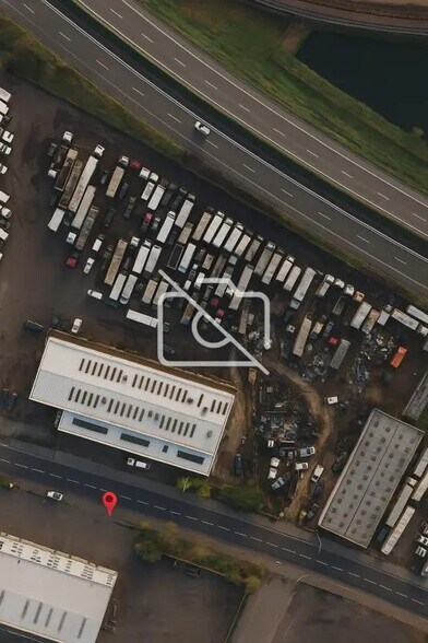 Industriel/Logistique dans Fontenay-Trésigny à louer - Photo de l’immeuble – Image 1 sur 5