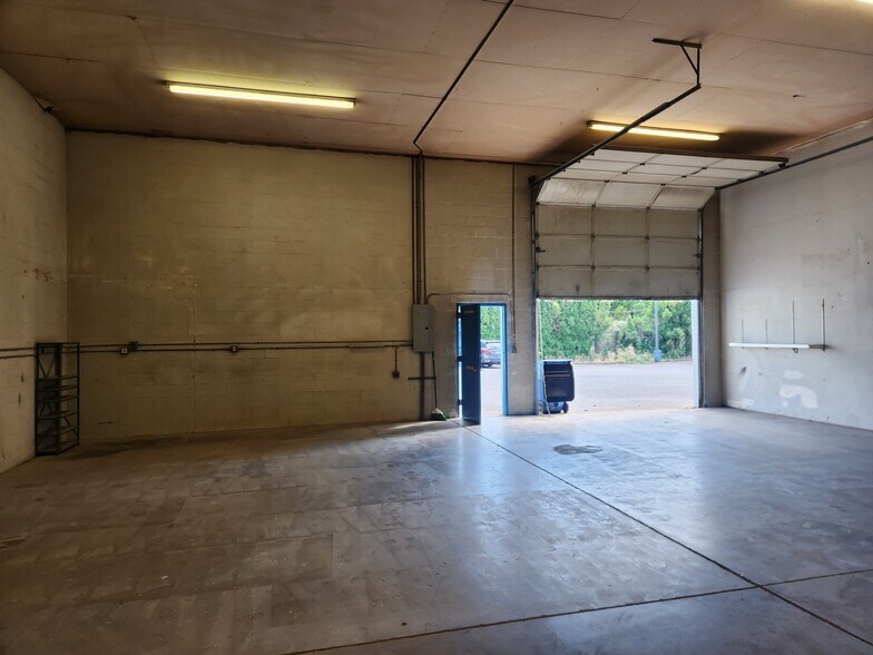 2464 NE Stapleton Rd, Vancouver, WA à louer - Photo de l’immeuble – Image 2 sur 3