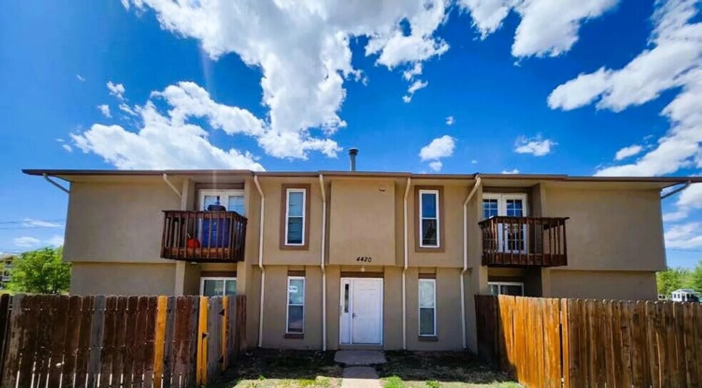 Inland Sea Portfolio - Loomis portefeuille de 3 biens à vendre sur LoopNet.fr - Photo de l’immeuble – Image 2 sur 80