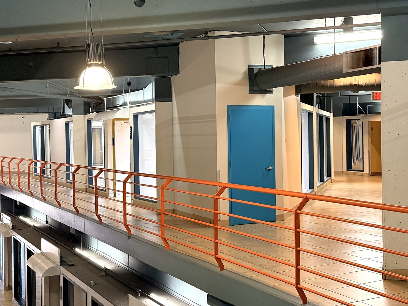 305 E 9th St, Los Angeles, CA à louer Photo intérieure– Image 1 sur 12