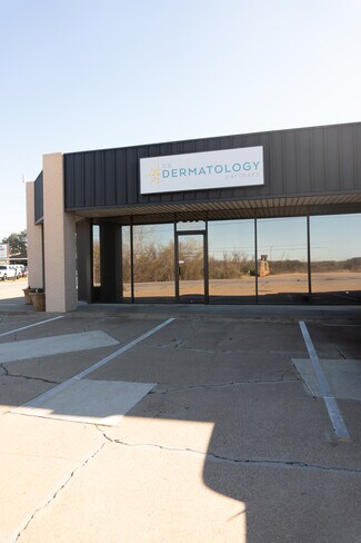 Plus de détails pour 3411-3415 E US Highway 377, Granbury, TX - Bureau/Médical à louer