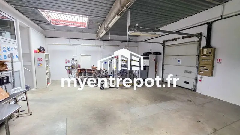 Local d’activités dans Aubagne à louer - Photo intérieure – Image 2 sur 8