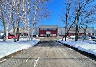 Plus de détails pour 731-751 Rue De Saint-Romuald, Lévis, QC - Industriel/Logistique à louer