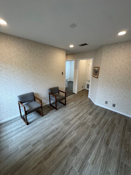 5524 Bee Caves Rd, Austin, TX à vendre - Photo de l’immeuble – Image 2 sur 4