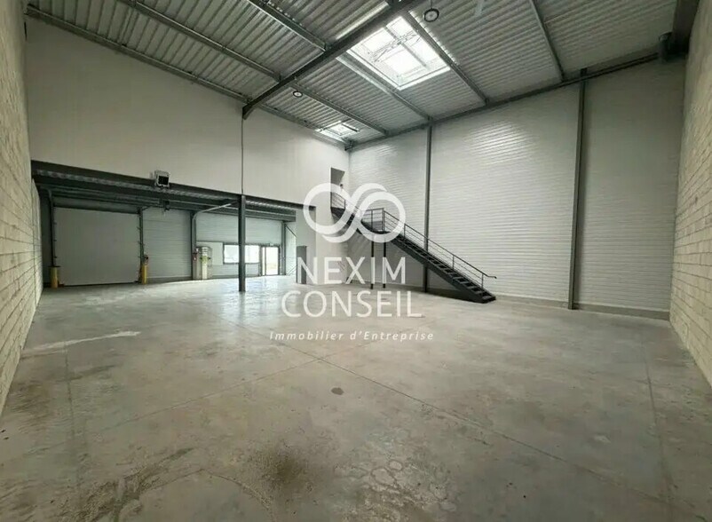 17 Rue Henri Becquerel, Aulnay-sous-Bois à louer - Photo de l’immeuble – Image 2 sur 3