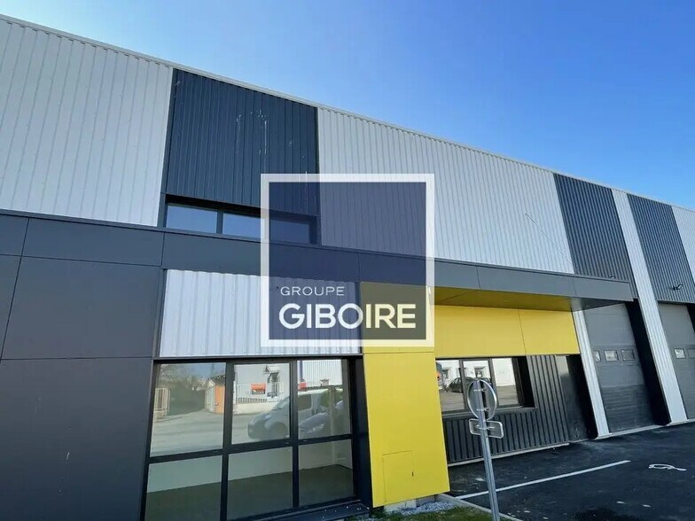 Industriel/Logistique dans Rennes à louer - Photo de l’immeuble – Image 3 sur 8