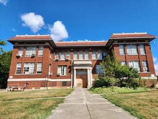 Plus de détails pour 578 E Market St, Xenia, OH - Bureau à vendre