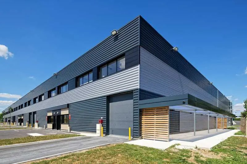Local d’activités dans Aulnay-sous-Bois à louer Photo de l’immeuble– Image 1 sur 15