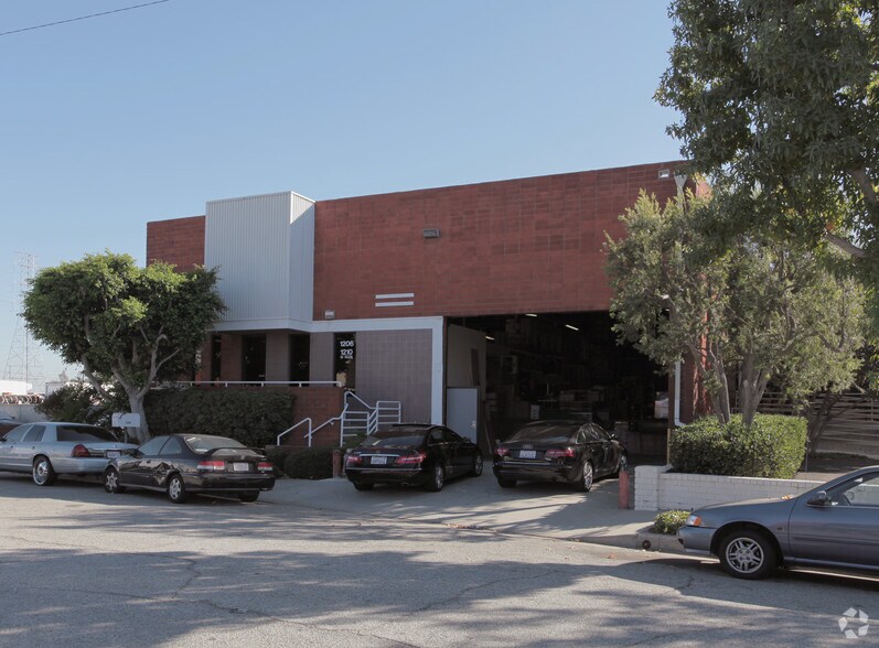1206-1210 W Jon St, Torrance, CA à louer - Photo de l’immeuble – Image 3 sur 12