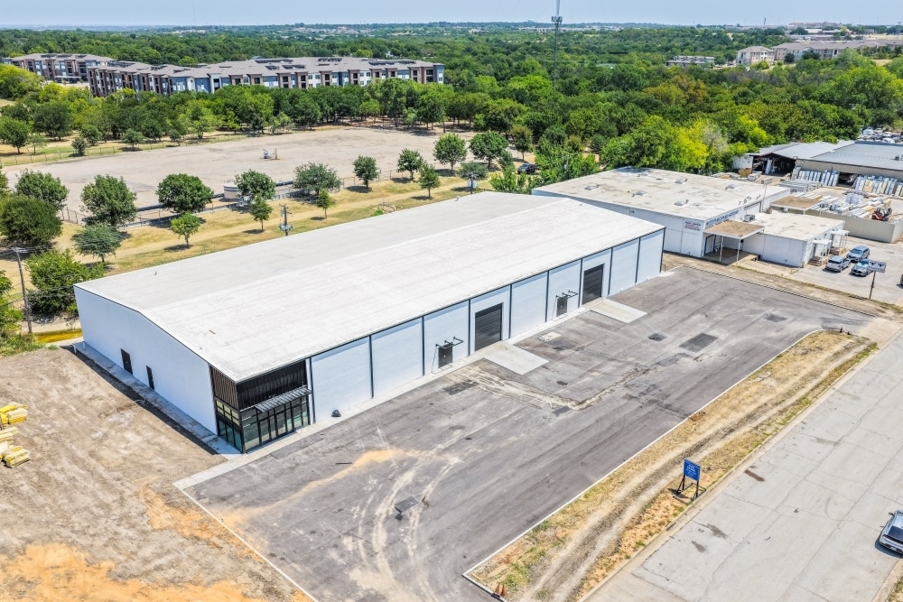 813 Southway Cir, Fort Worth, TX à louer Photo de l’immeuble– Image 1 sur 1