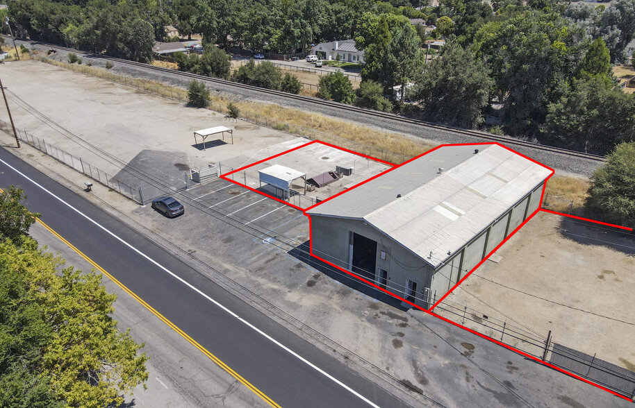 4985 Traffic Way, Atascadero, CA à louer - Photo de l’immeuble – Image 1 sur 4