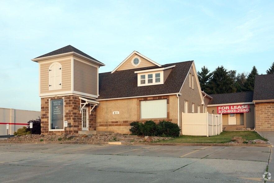 498 South Ave, Tallmadge, OH à louer - Photo de l’immeuble – Image 2 sur 28