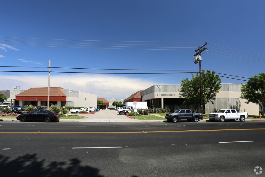1365 N Johnson Ave, El Cajon, CA à louer - Photo principale – Image 1 sur 2