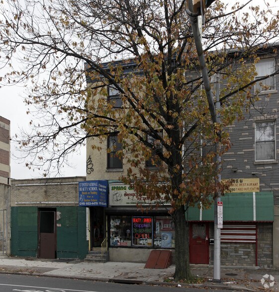1238 Spring Garden St, Philadelphia, PA à vendre - Photo de l’immeuble – Image 2 sur 2
