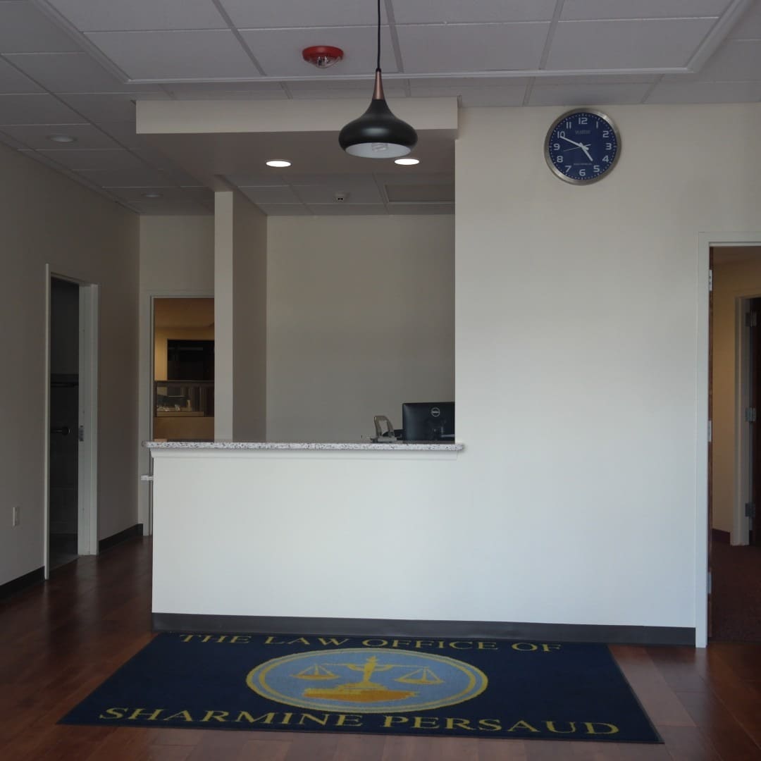 675 Broadway, Massapequa, NY à louer Photo intérieure– Image 1 sur 8