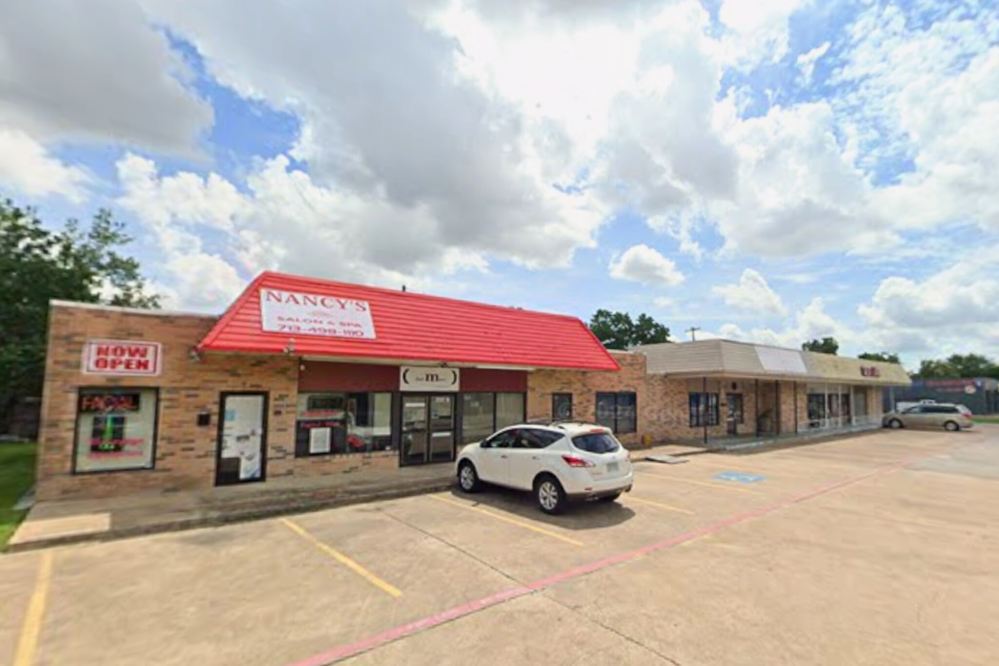 2517-2519 Strawberry Rd, Pasadena, TX à louer Photo de l’immeuble– Image 1 sur 5