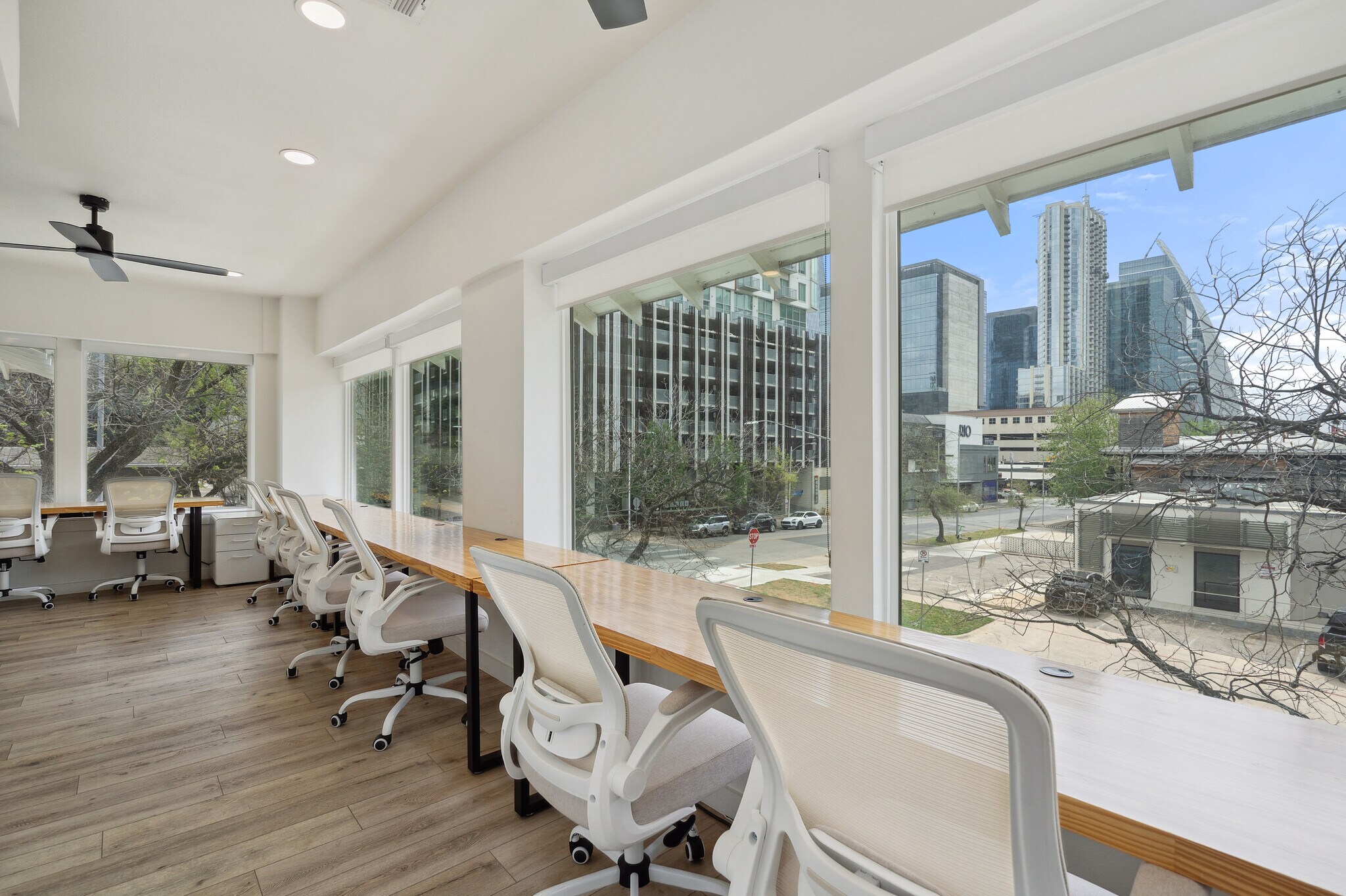 700 Rio Grande St, Austin, TX à louer Photo de l’immeuble– Image 1 sur 8
