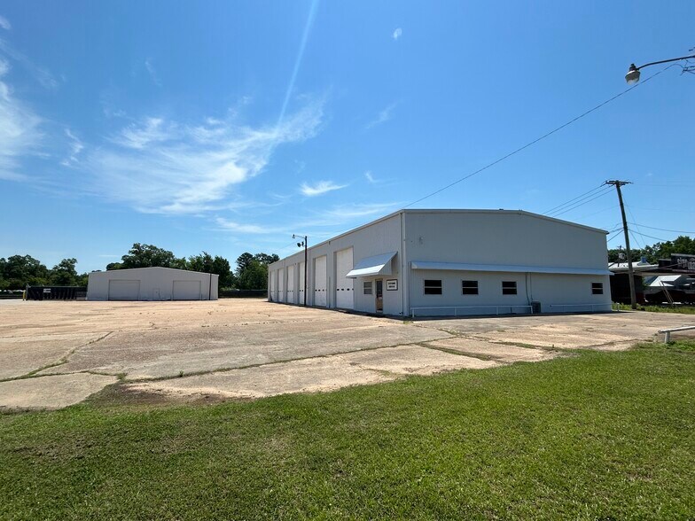 246 N Pearson Rd, Jackson, MS à louer - Photo de l’immeuble – Image 3 sur 17