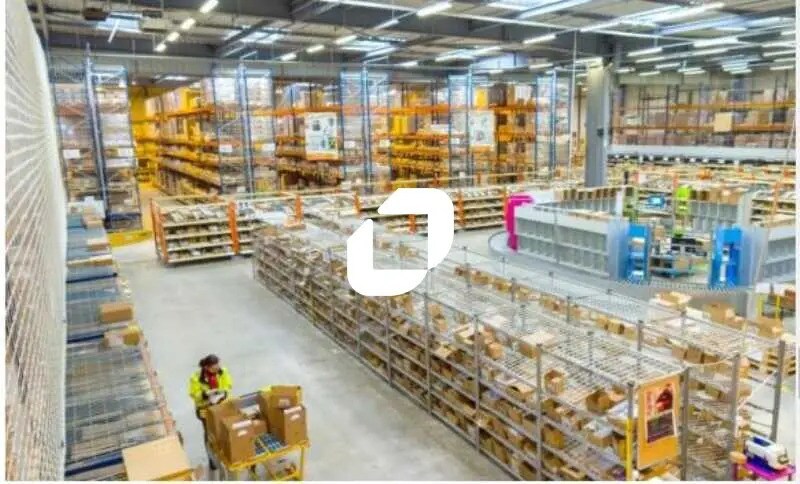 Industriel/Logistique dans Ormes à louer - Photo de l’immeuble – Image 2 sur 5