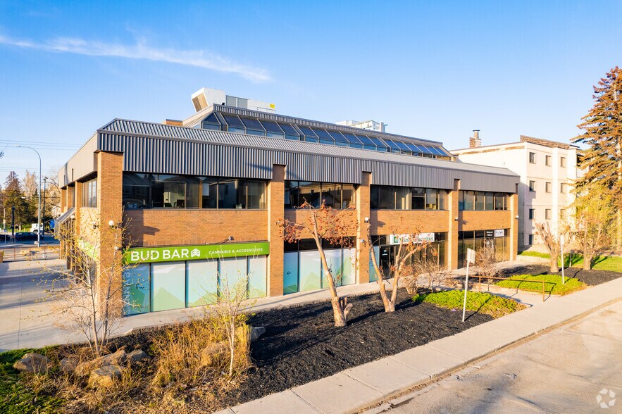 1717 10th St NW, Calgary, AB à louer - Photo de l’immeuble – Image 1 sur 8