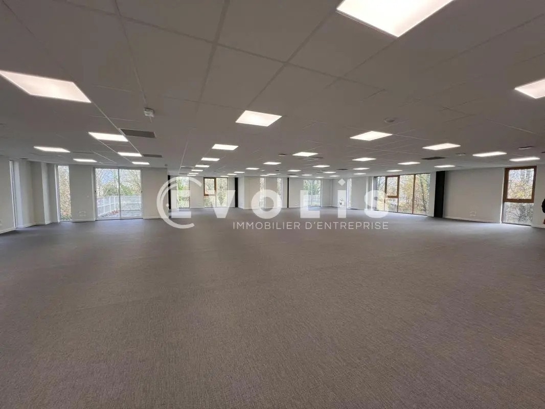 Bureau dans Bruges à louer Photo de l’immeuble– Image 1 sur 5