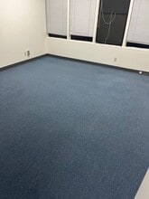 18039 Crenshaw Blvd, Torrance, CA à louer Photo intérieure– Image 1 sur 3