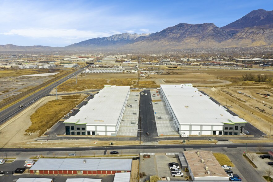1580 W 1200 N, Orem, UT à louer - Photo de l’immeuble – Image 2 sur 7