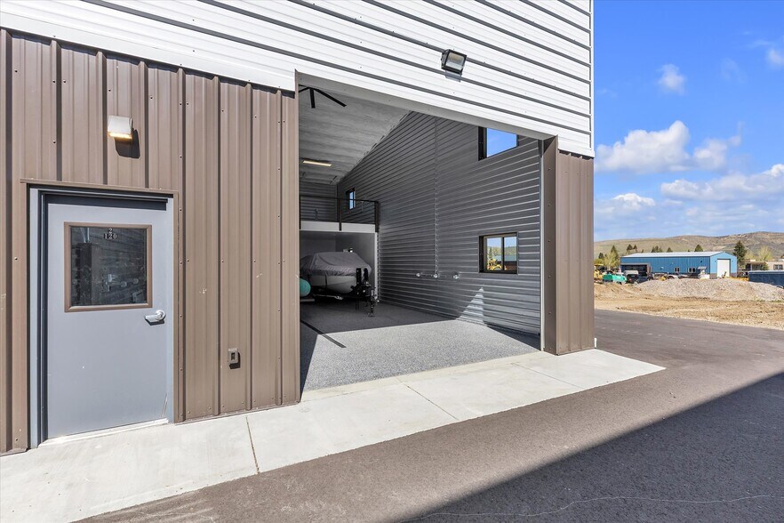 453 Commerce St, Hayden, CO à vendre - Photo de l’immeuble – Image 3 sur 25