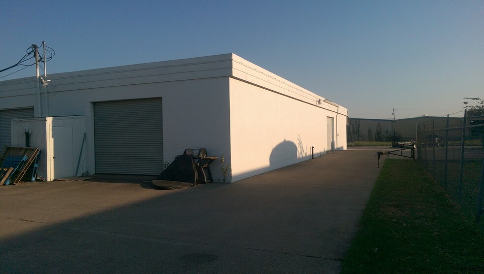 4107-4109 Murray Ave, Haltom City, TX à louer - Photo de l’immeuble – Image 3 sur 8