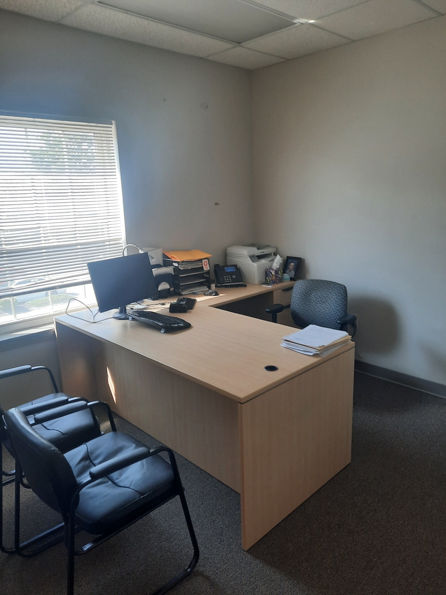 130 Pembroke Rd, Concord, NH à louer Photo intérieure– Image 1 sur 7