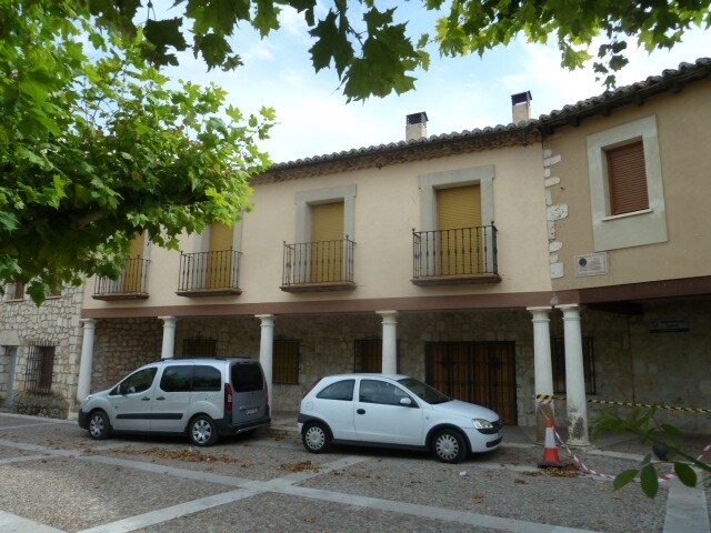 Local commercial dans Torija, Guadalajara à vendre Photo de l’immeuble– Image 1 sur 13