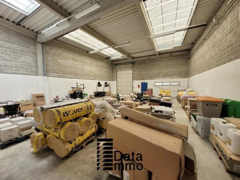 Industriel/Logistique dans Moissy-Cramayel à louer - Photo de l’immeuble – Image 3 sur 14