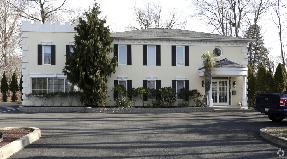 1243 Street Rd, Southampton, PA à louer - Photo principale – Image 1 sur 40
