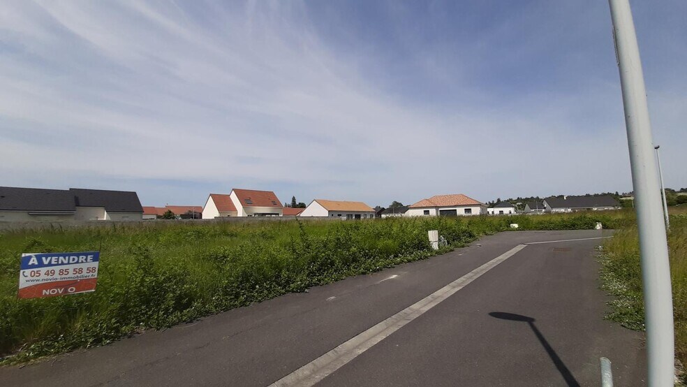 Terrain dans Châtellerault à vendre - Photo de l’immeuble – Image 2 sur 3