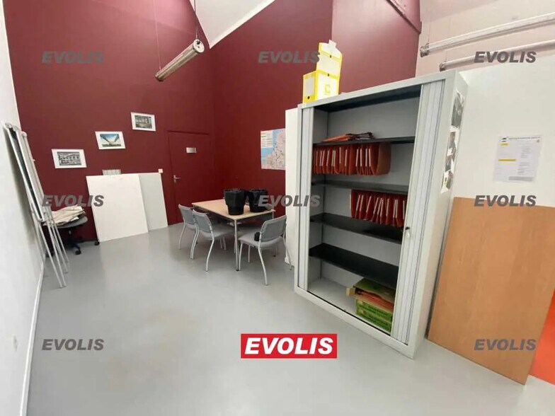 Bureau dans Amiens à louer - Photo de l’immeuble – Image 3 sur 6