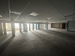 9920-9922 4th Ave, Brooklyn, NY à vendre Photo intérieure– Image 2 sur 6