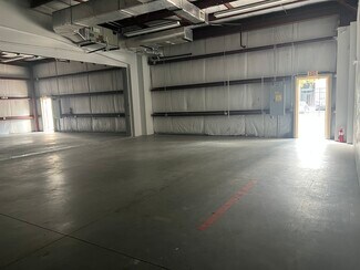 Plus de détails pour 2433 S 86th St, Tampa, FL - Industriel/Logistique à louer