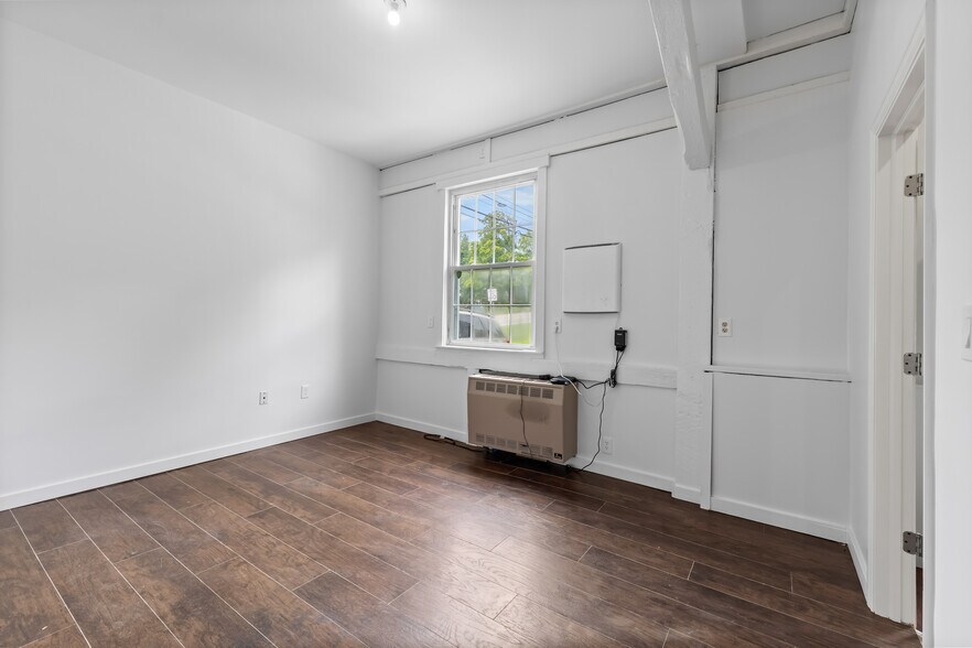 2330 State Route 32, New Windsor Township, NY à louer - Photo de l’immeuble – Image 3 sur 22