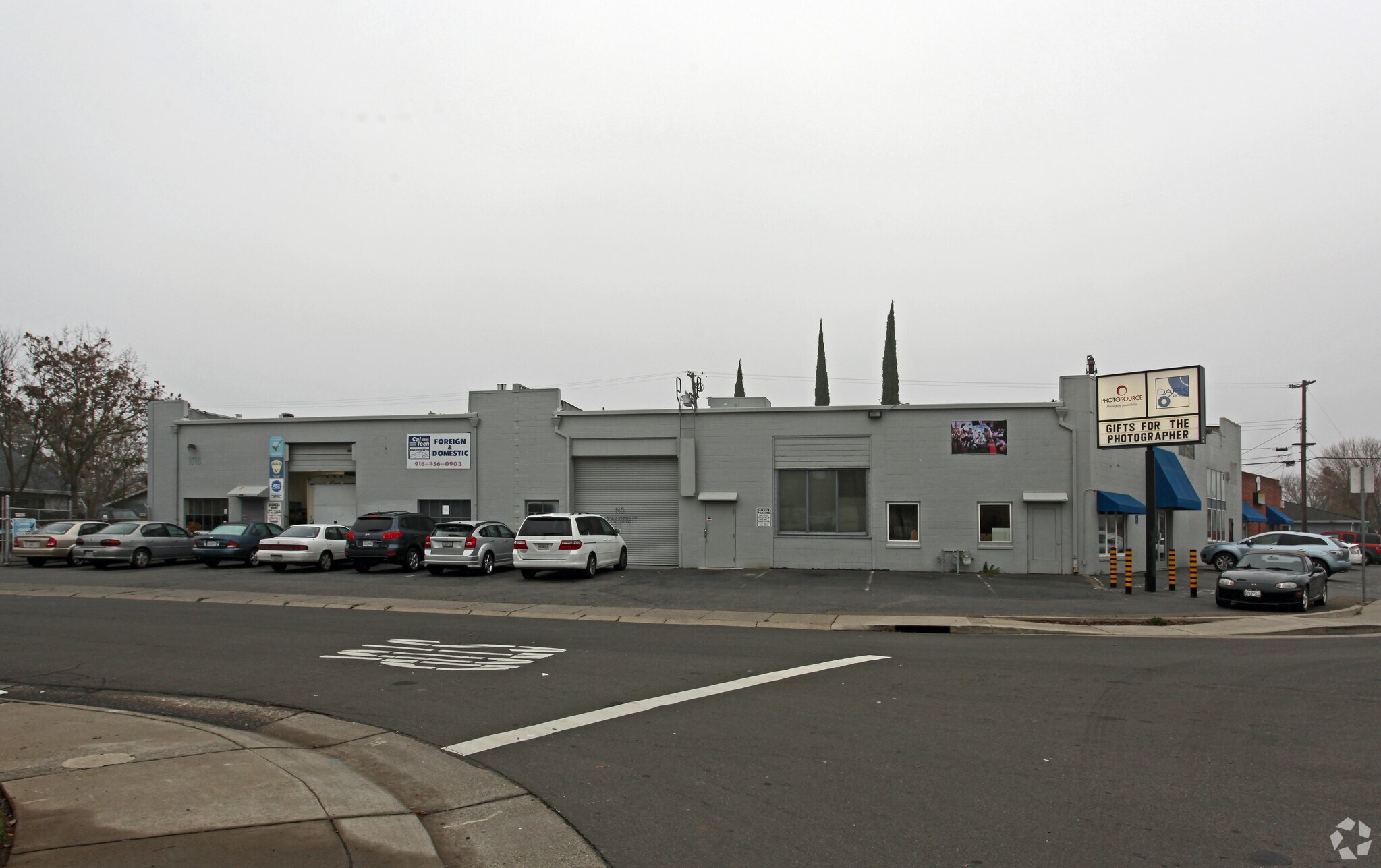 6332 Elvas Ave, Sacramento, CA à vendre Photo principale– Image 1 sur 6