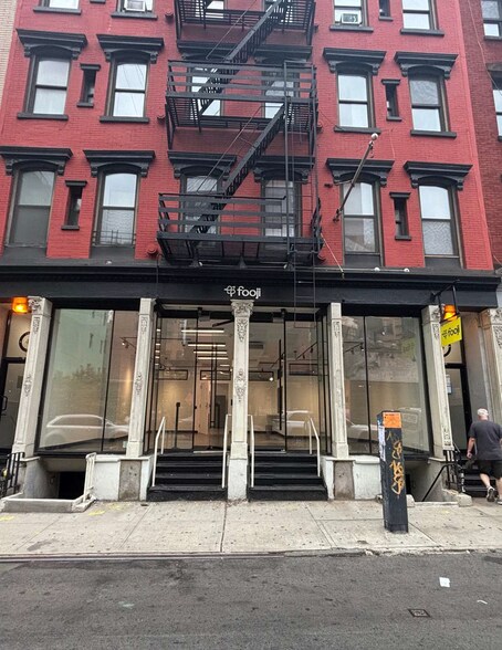 42-44 Grand St, New York, NY à louer - Photo de l’immeuble – Image 1 sur 6