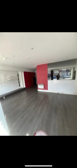 Local commercial dans Saint-Maur-des-Fossés à louer - Photo intérieure – Image 2 sur 6