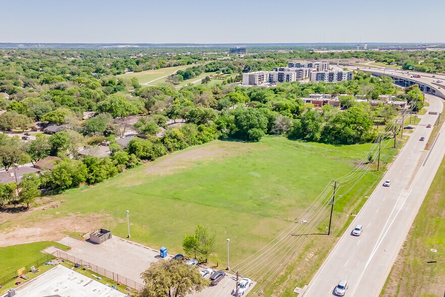 1200 - 1300 State Highway 161, Grand Prairie, TX à vendre - Photo de l’immeuble – Image 2 sur 7
