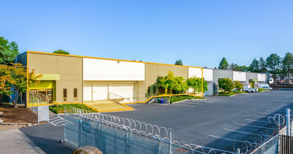 13200-13214 NE Whitaker Way, Portland, OR à louer - Photo principale – Image 1 sur 3